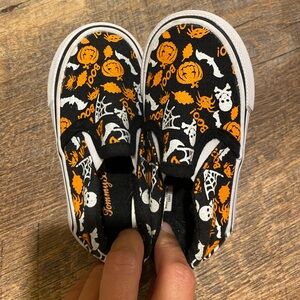 Size 6 toddler Tommy Bahama Halloween slip ons